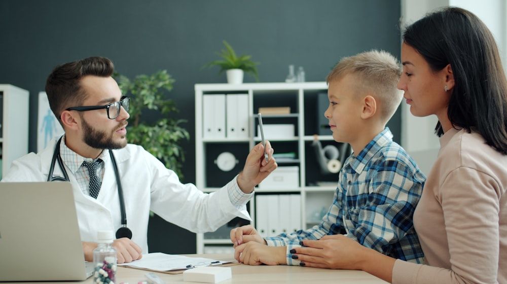 Cuánto cobrar por una consulta de nutrición: guía de tarifas 2026